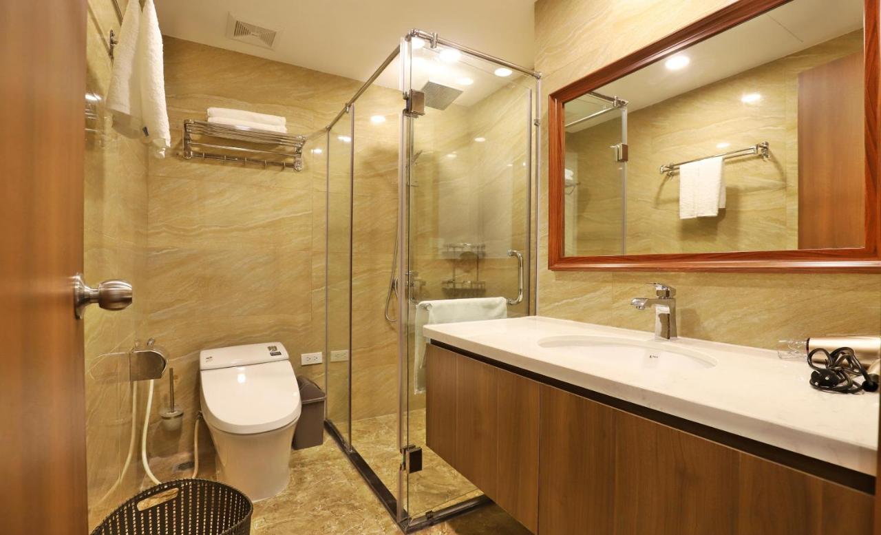 Luxe Paradise Suites Tay Ho 河内 外观 照片